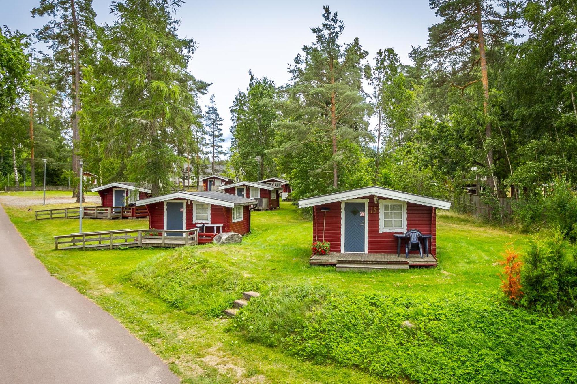 Kristinehamn Herrgardscamping & Stugor Екстер'єр фото