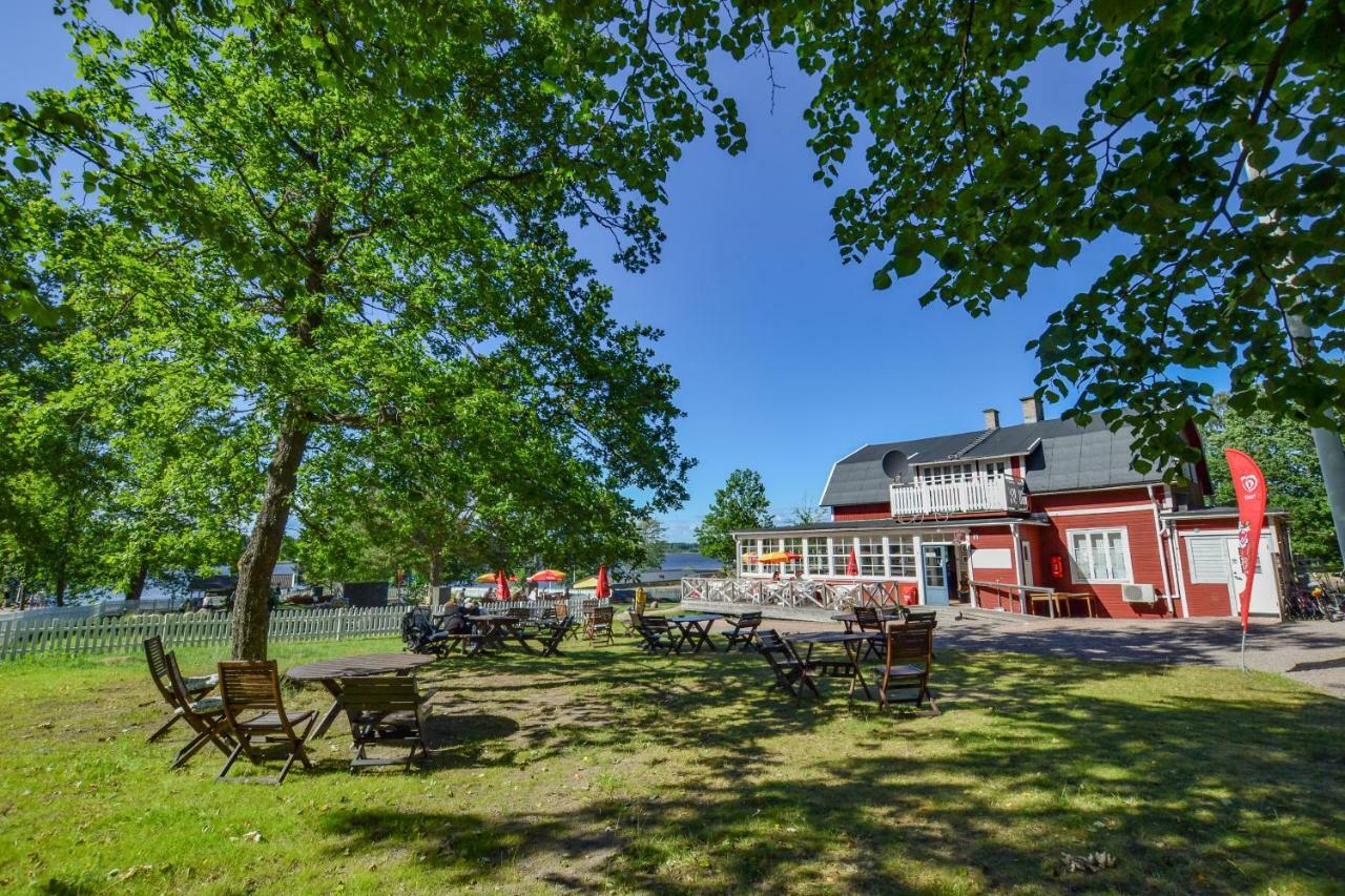 Kristinehamn Herrgardscamping & Stugor Екстер'єр фото
