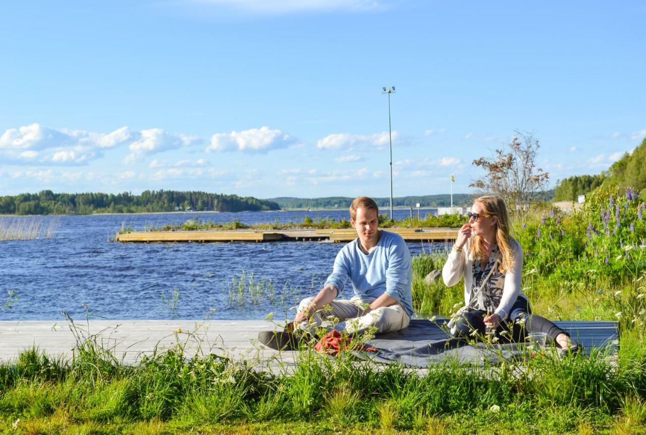 Kristinehamn Herrgardscamping & Stugor Екстер'єр фото
